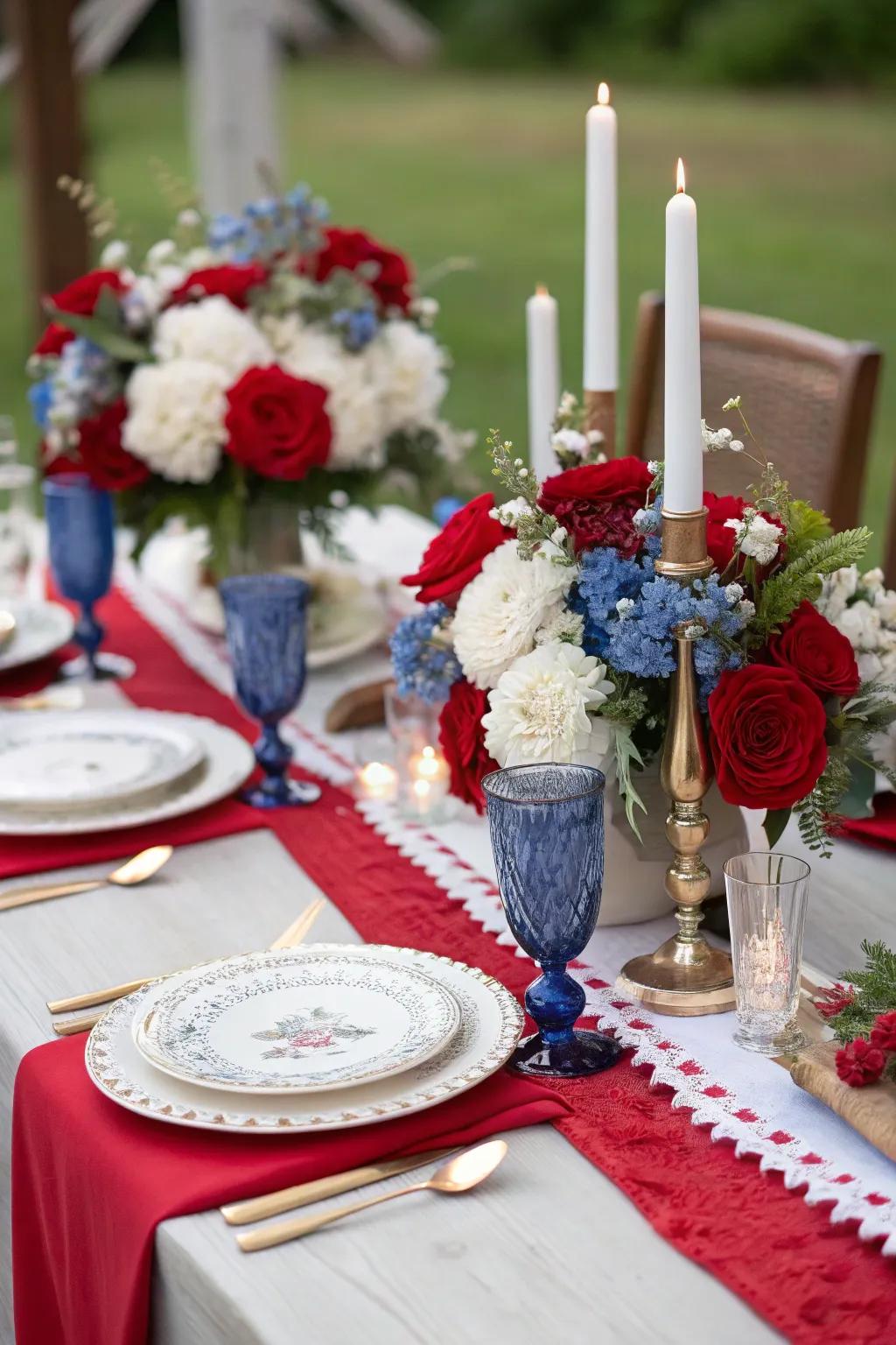 A perfectly synchronized table arrangement, igniting the essence of the 4th of July within your gathering.