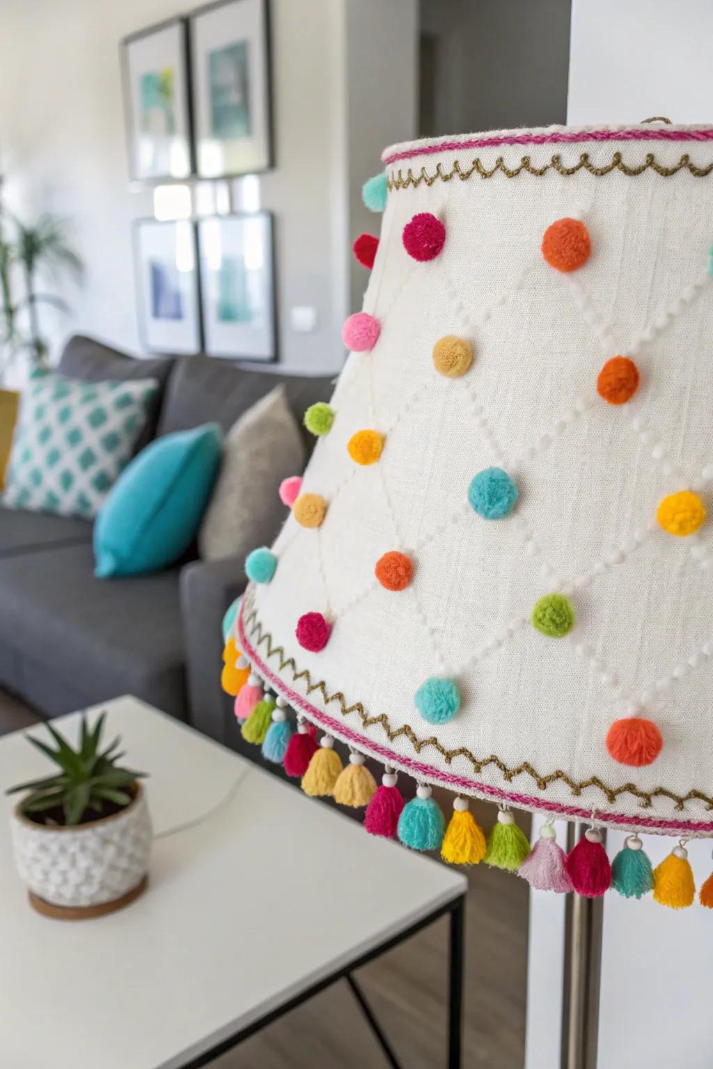 Infuse a cheerful ambiance by adorning your lampshade with pom-pom trim.