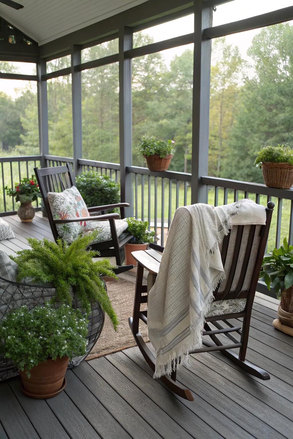 A classically comfortable design for your screened-in deck.