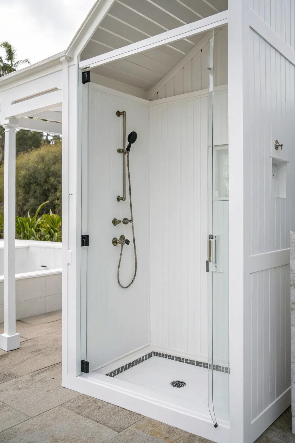 A minimalist white shower that shows off clean lines and simplicity.
