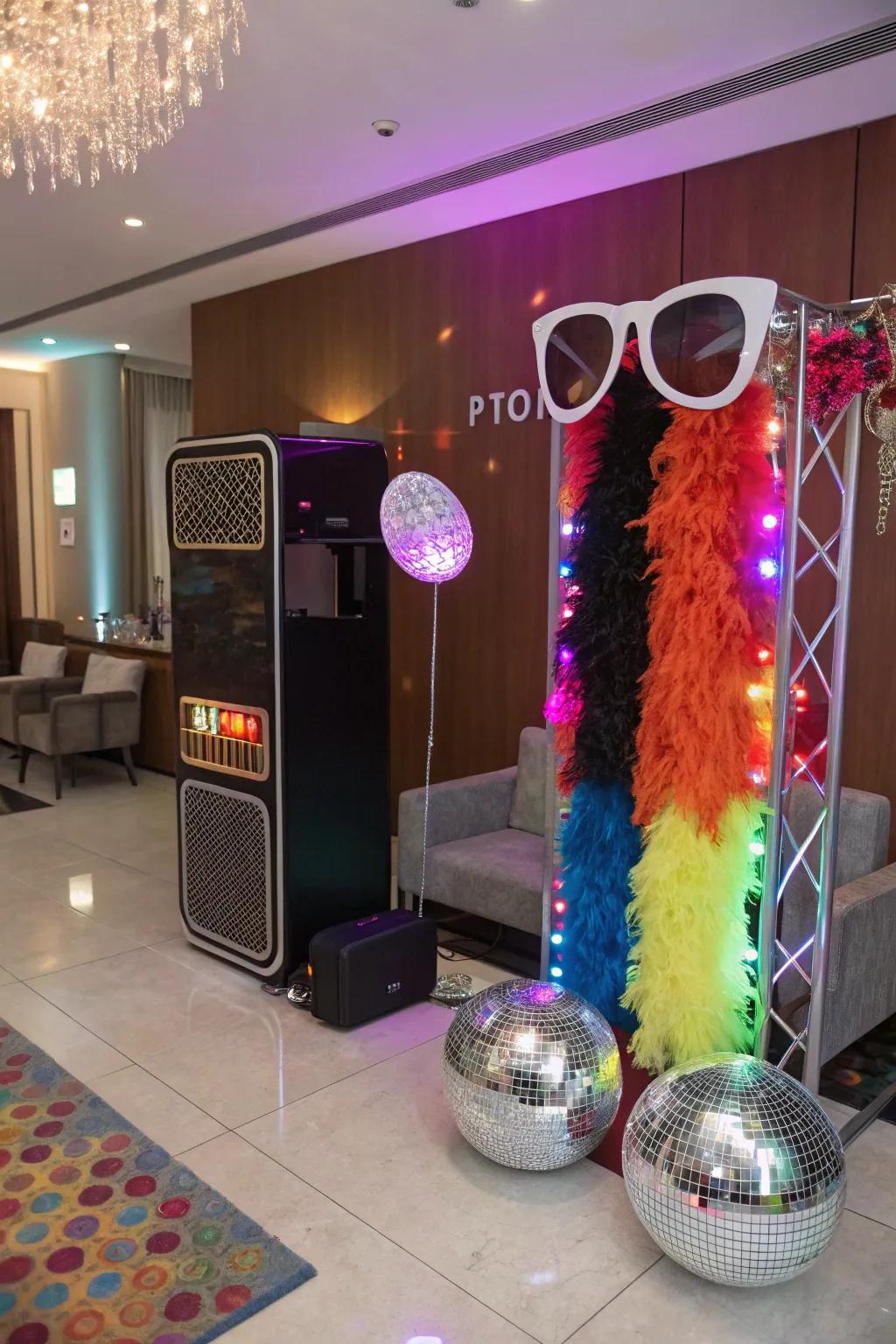 A photo op with props injects merriment and fashions unforgettable snapshots.