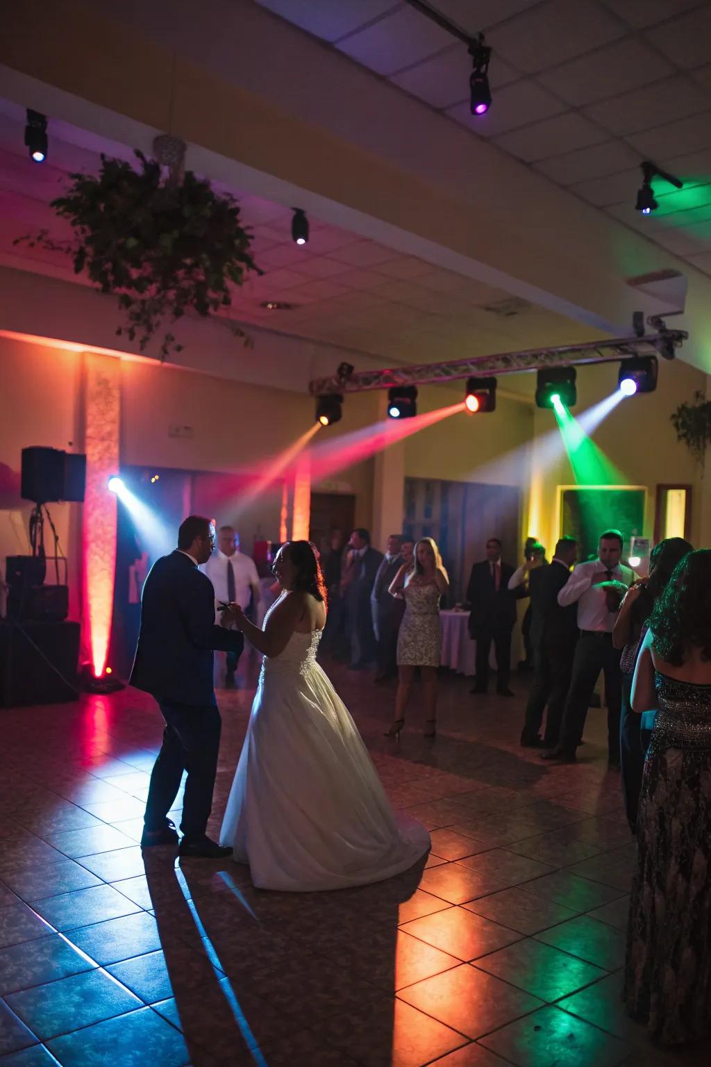 Tinted lighting establishes a striking and thematic mood.