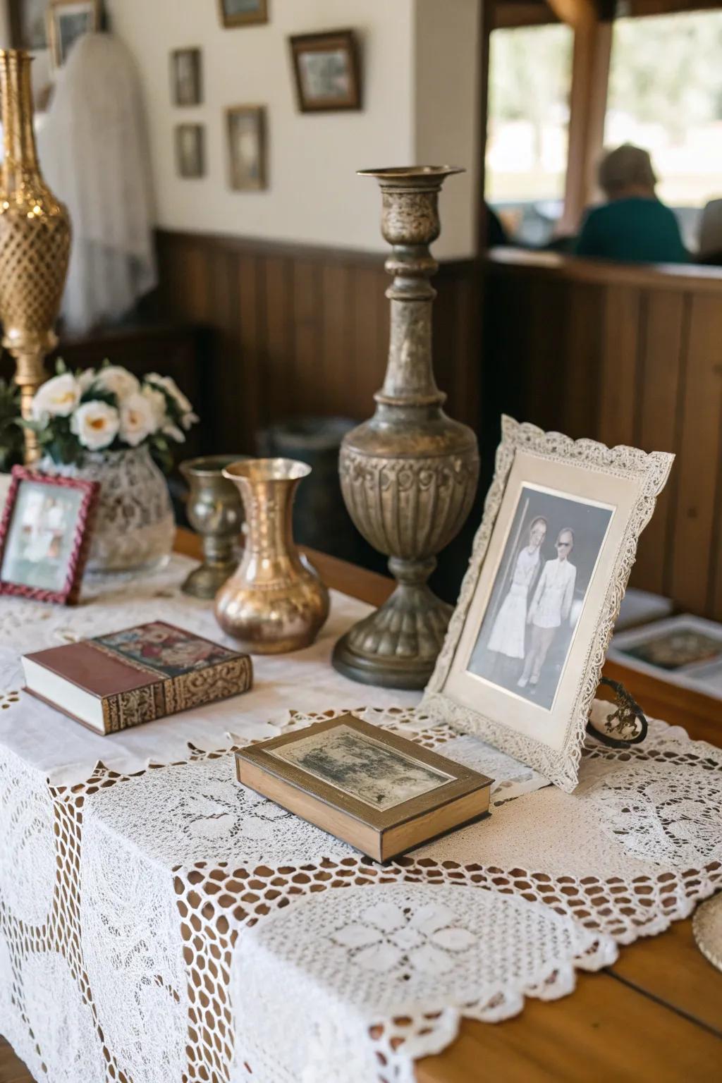 Vintage features infuse the remembrance display with nostalgic charm and sophistication.