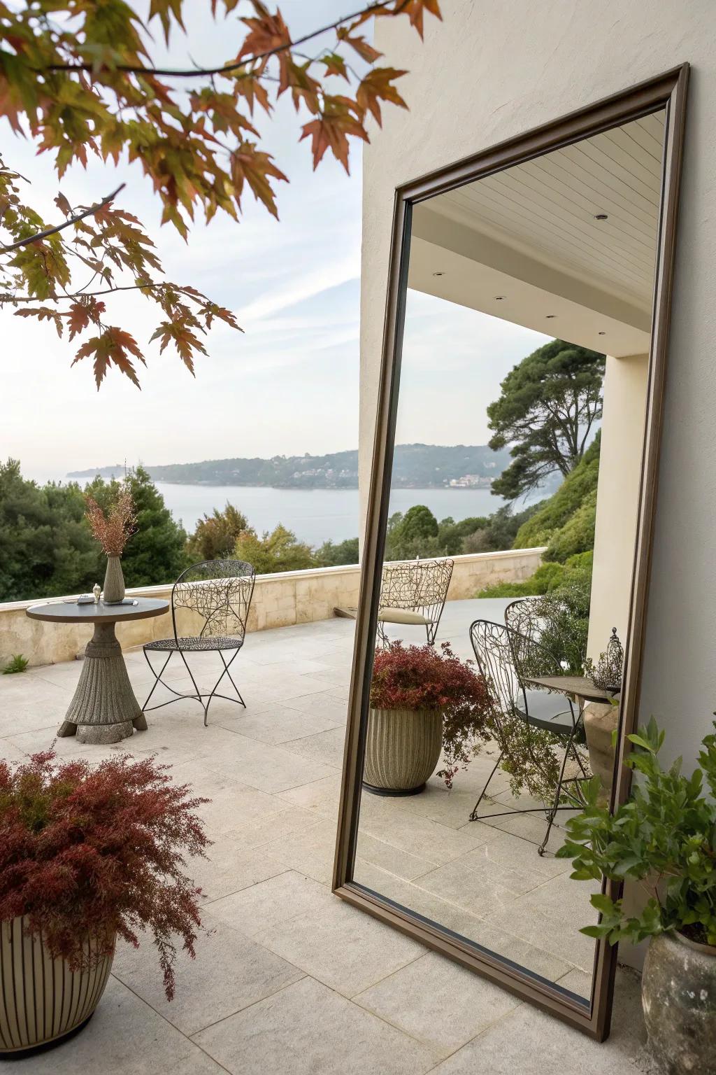 Mirrors can render small terraces seemingly more spacious.