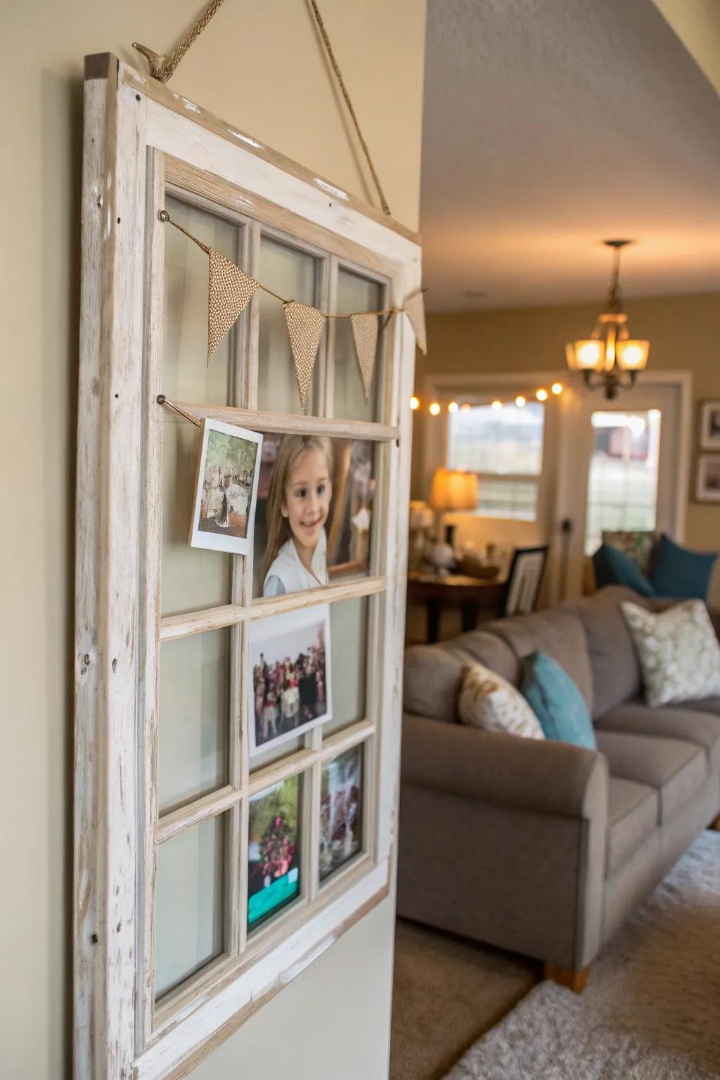 Window structures as picture frames fashion customized design.