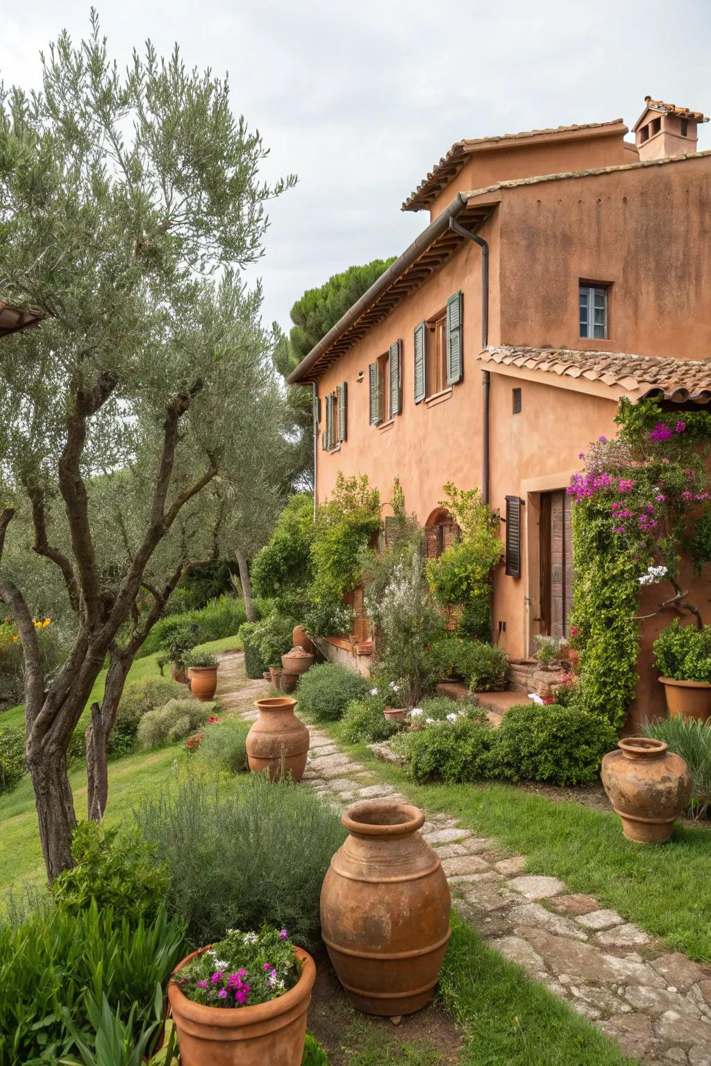 Earthenware outer walls for a snug, Mediterranean-inspired residence.
