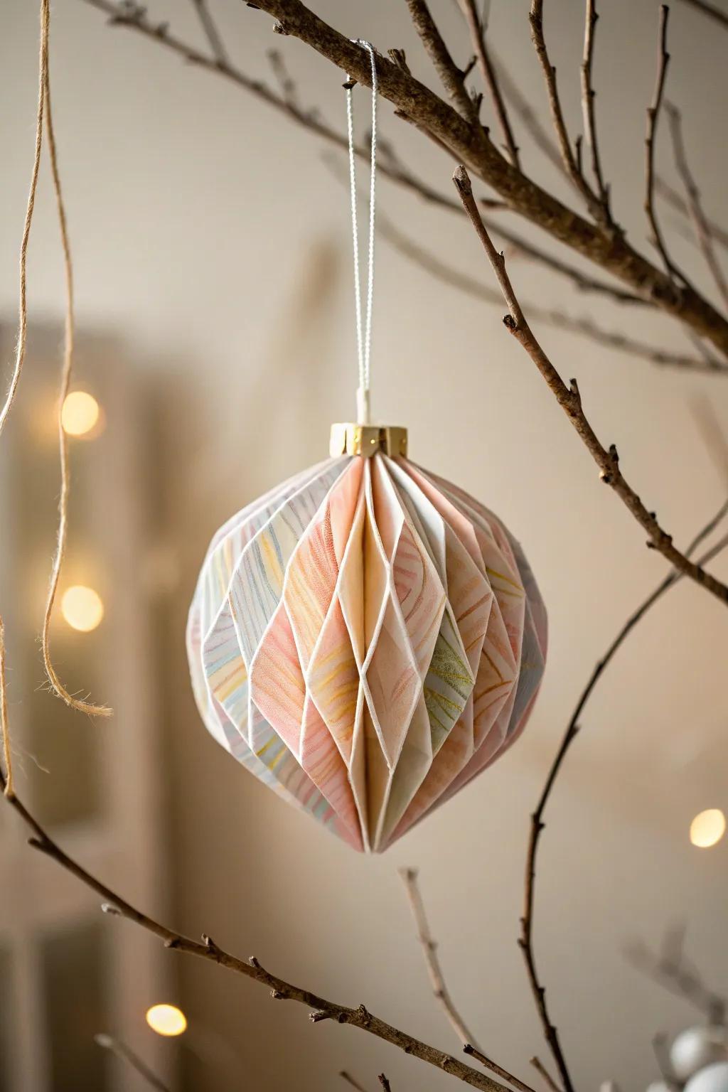 Enhance your holiday decor using handcrafted elegance: Discover the charm of simple paper baubles.