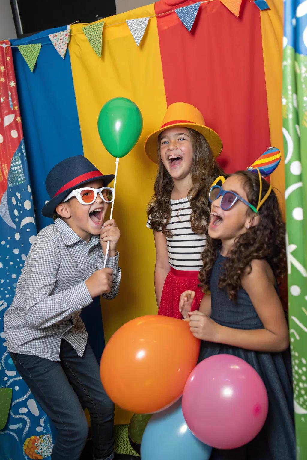 Capture memories with a delightful do-it-yourself photo spot.