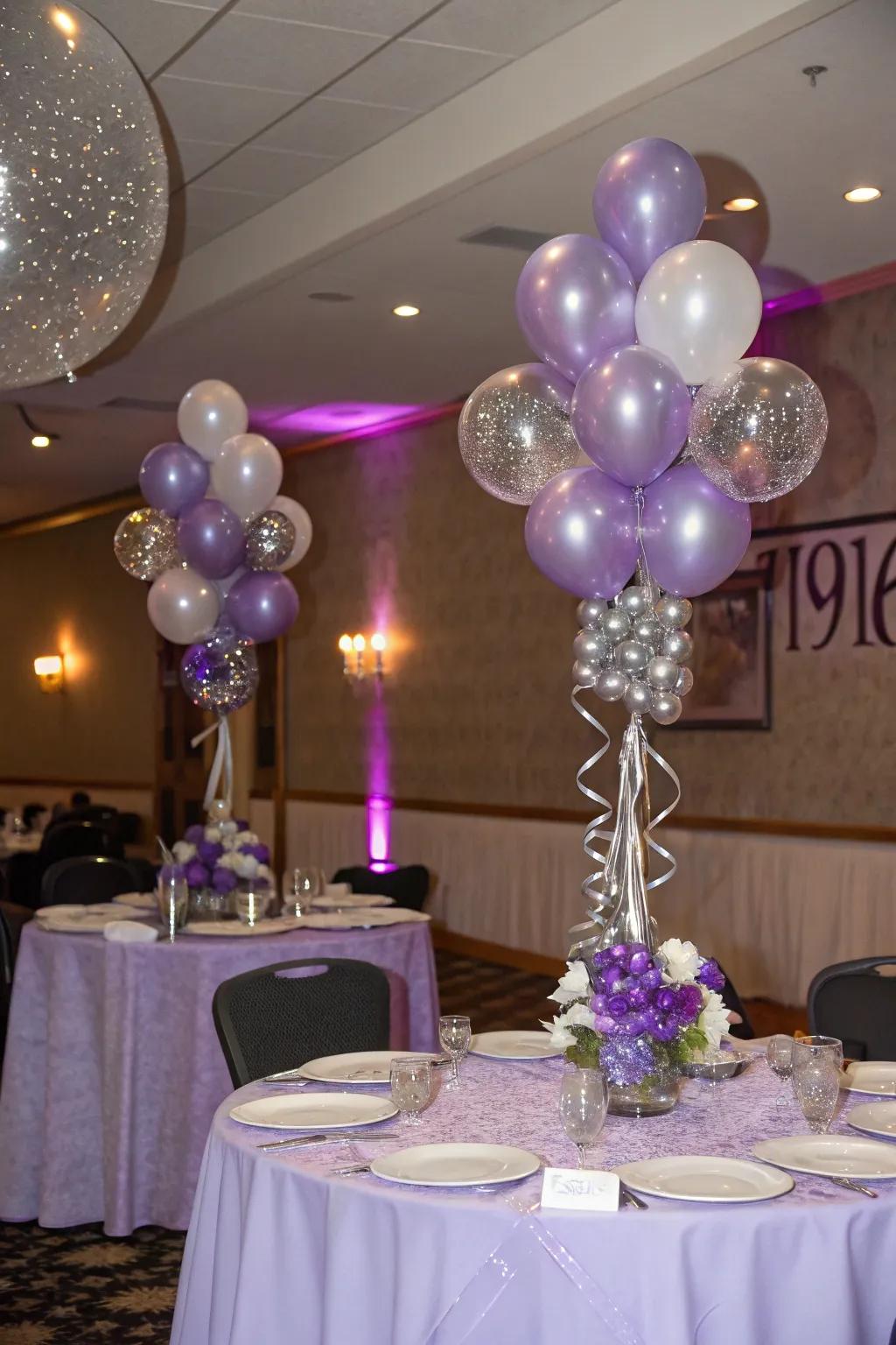 Balloon focal points that infuse a fun and festive vibe into the tables.