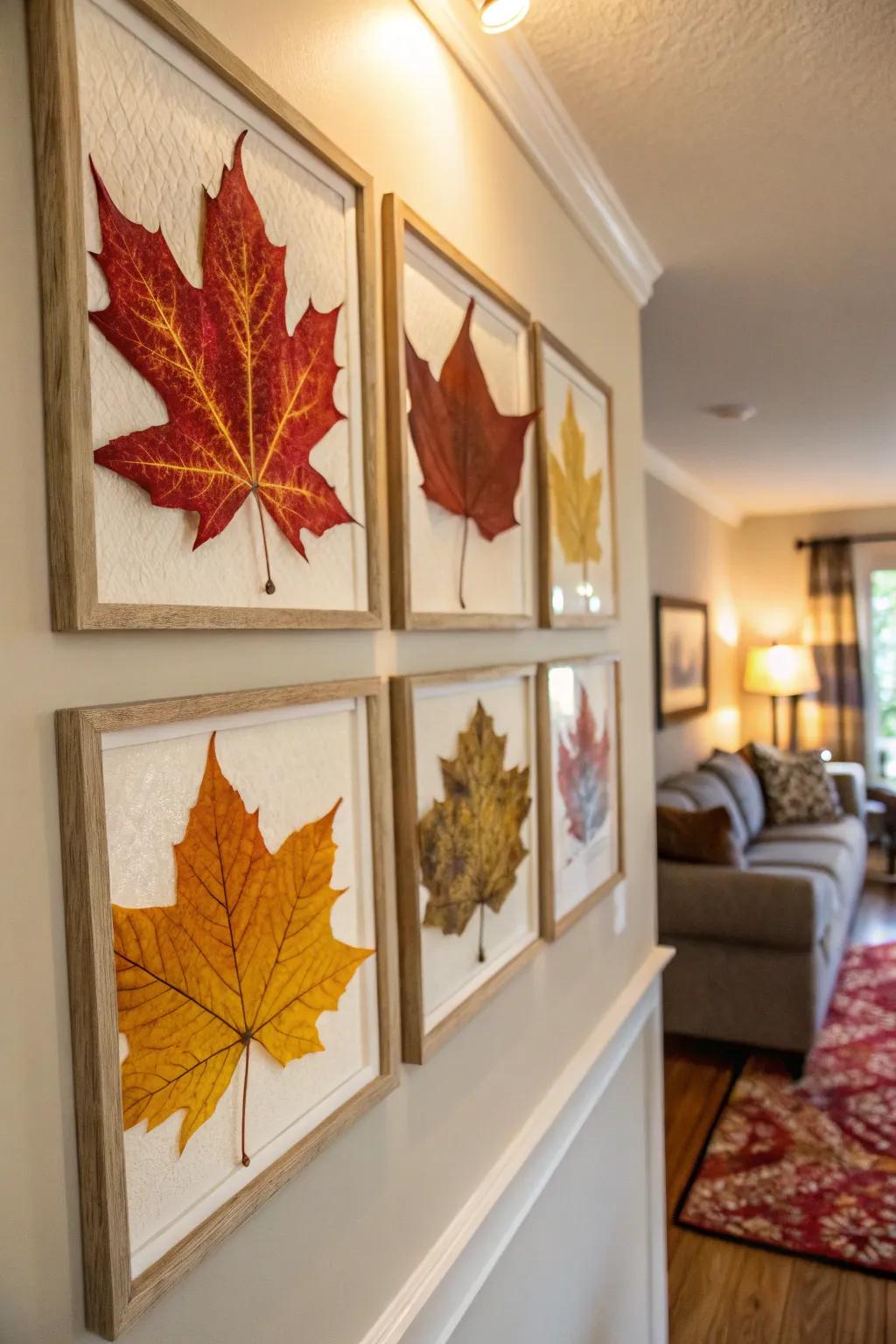 Foliage wall craftwork proposes a creative and tailored nuance for autumn adornments.