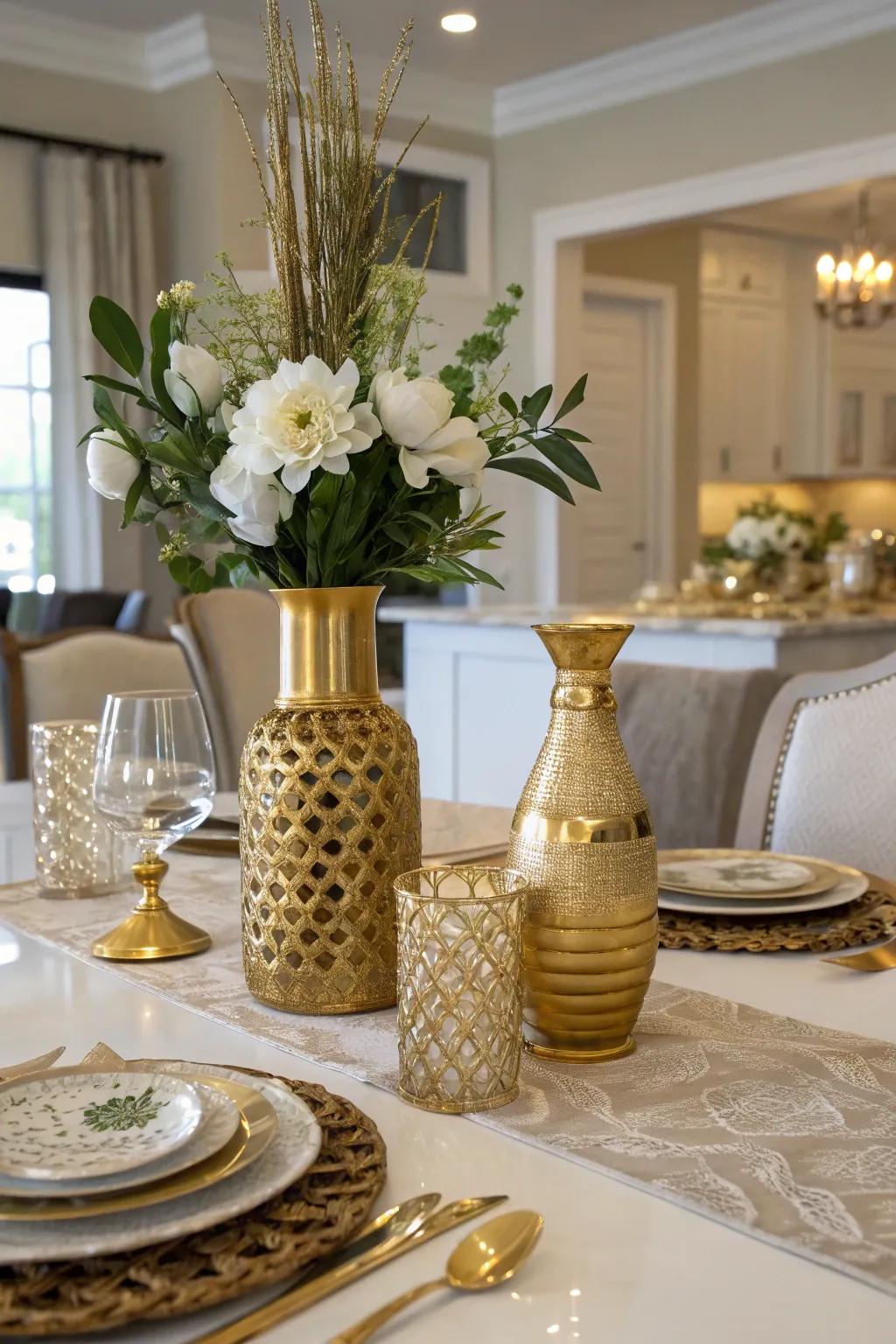 Glamorous gold touches elevate any birthday celebration.