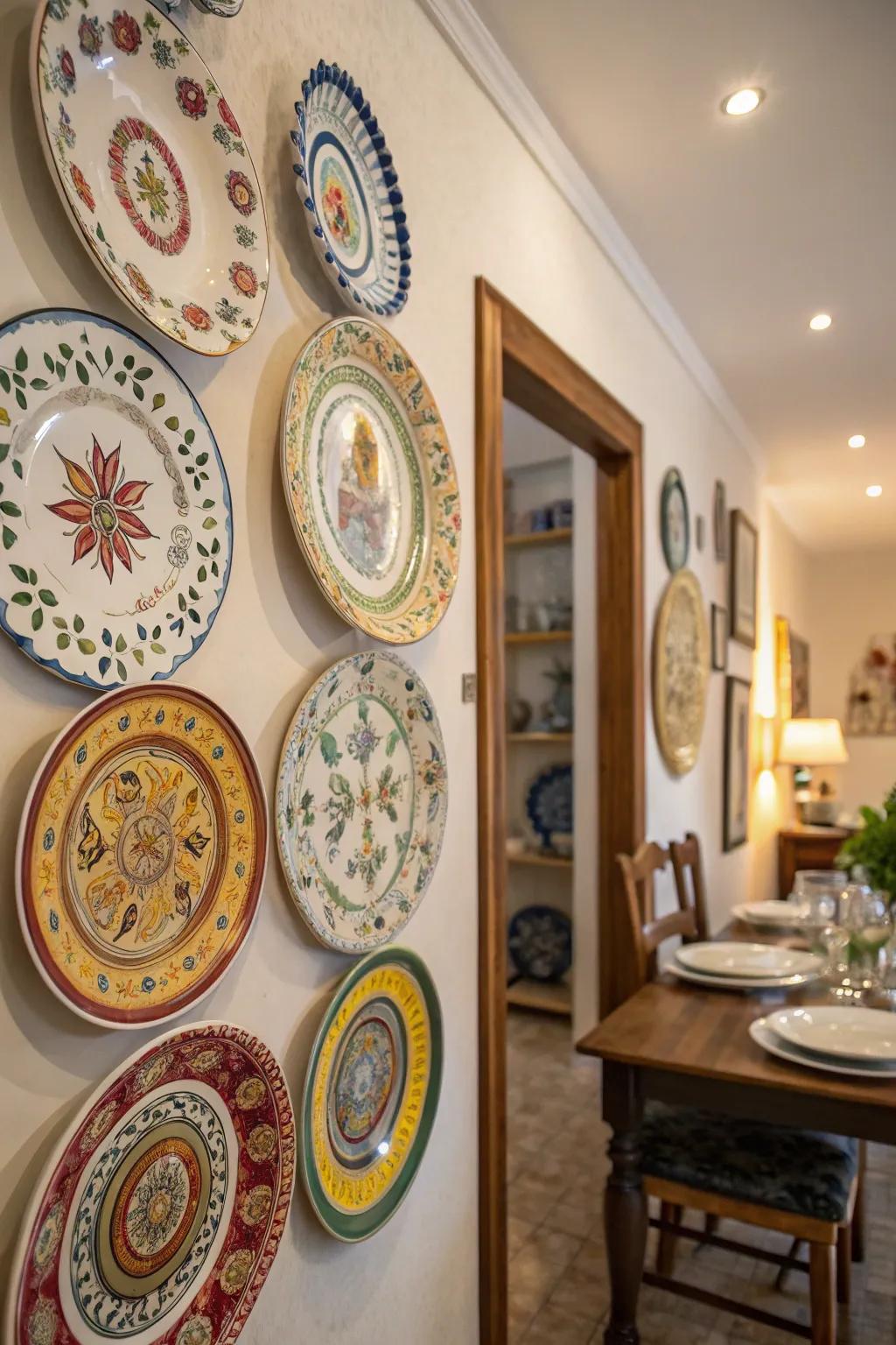 Ornate wall discs bring artistic flair to your design.
