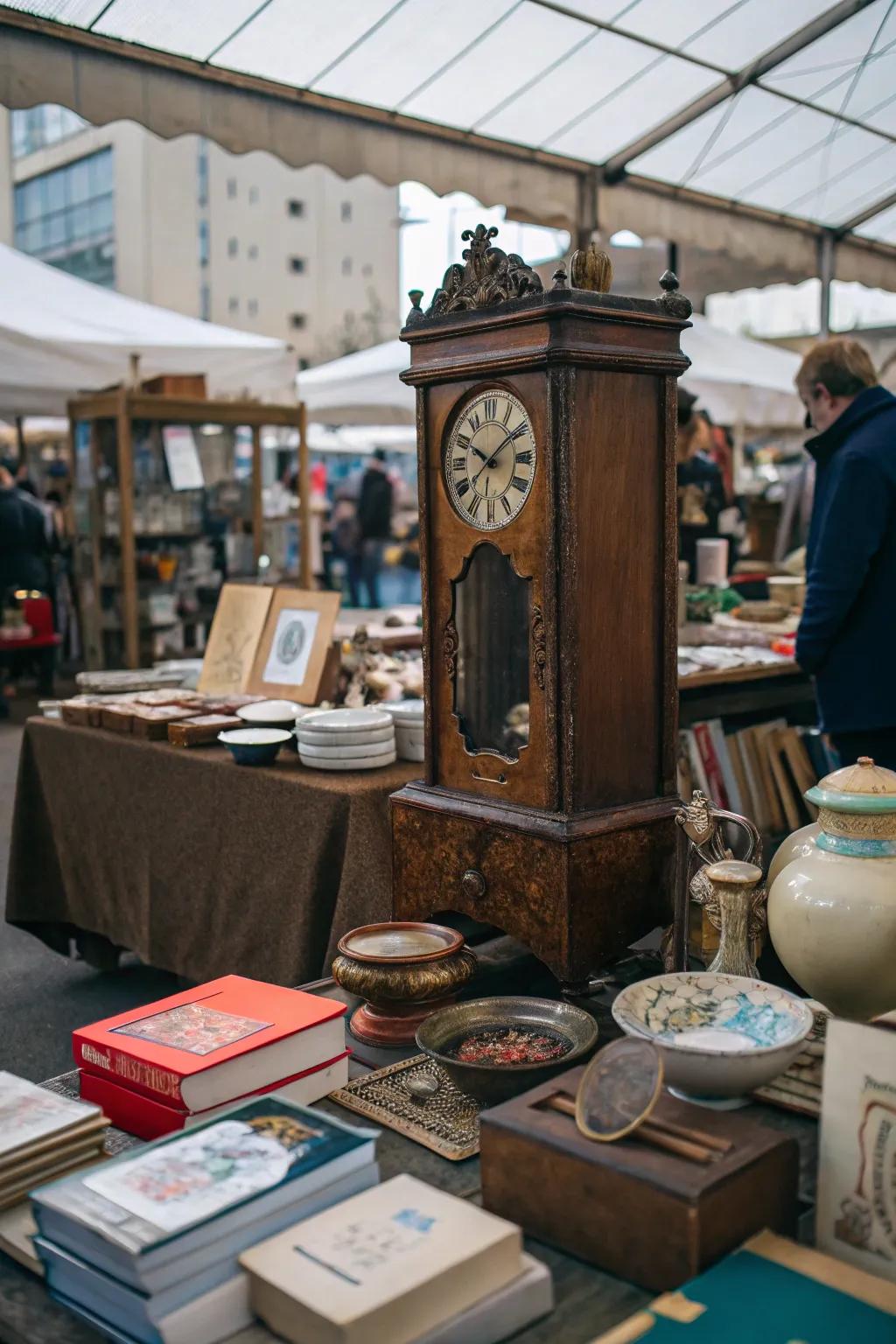 A focal point piece draws awareness and anchors the booth.