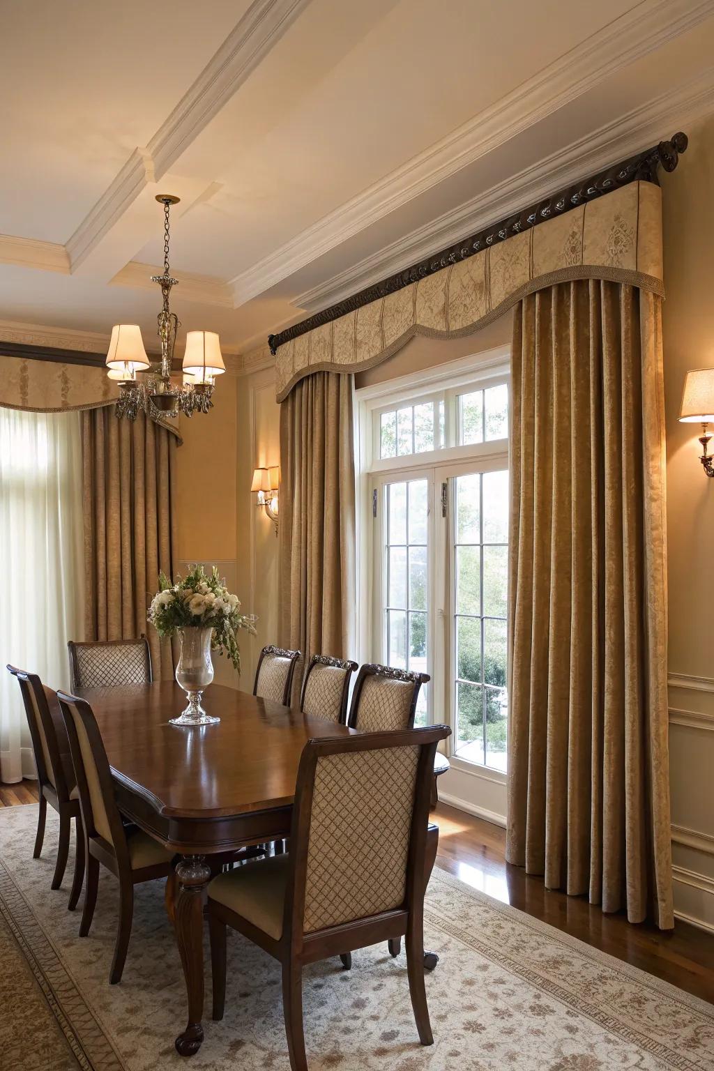 Pelmets contribute sophistication by concealing curtain poles.