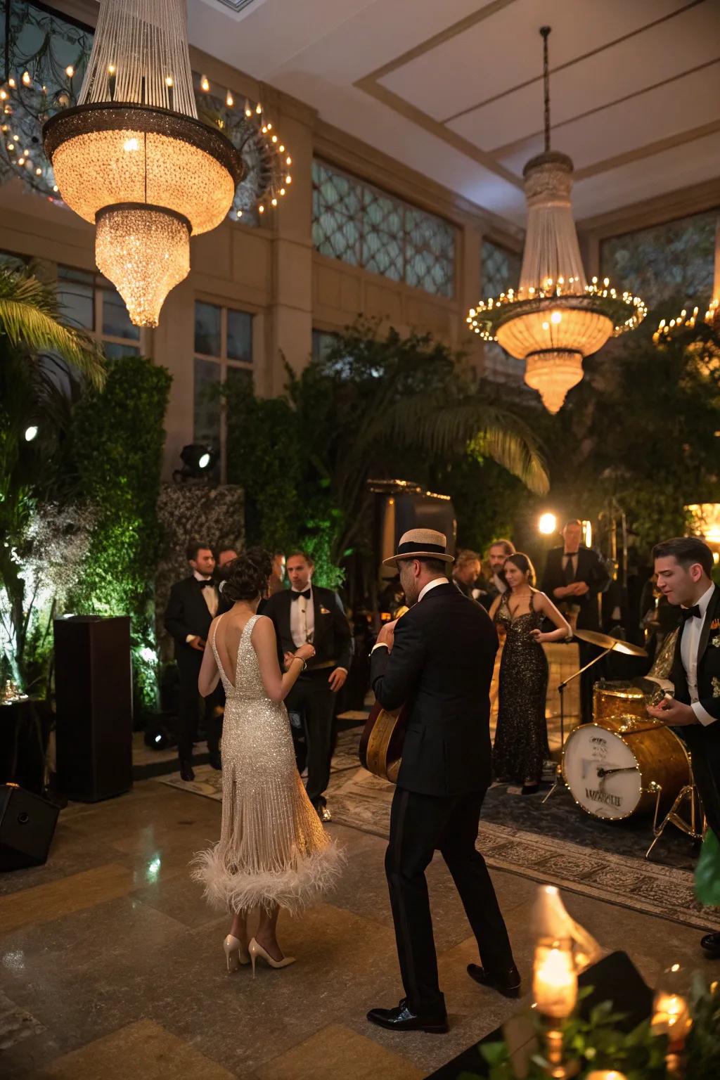 A glamorous Roaring Twenties theme arrangement.