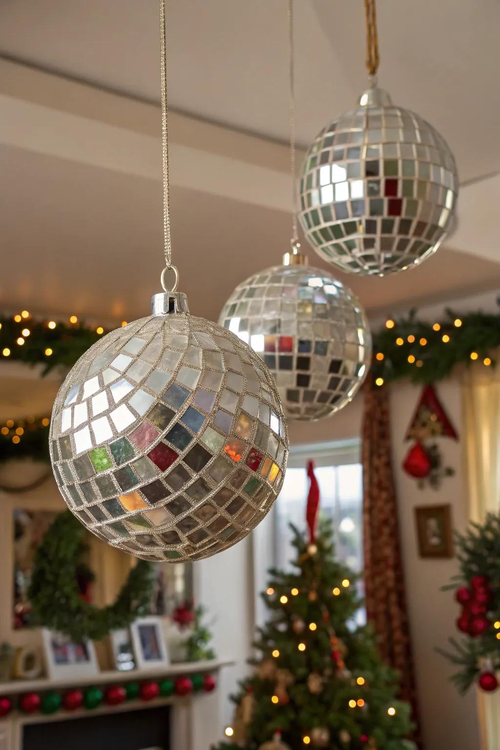 Suspended mirror decorations introduce shimmer to your aesthetic.