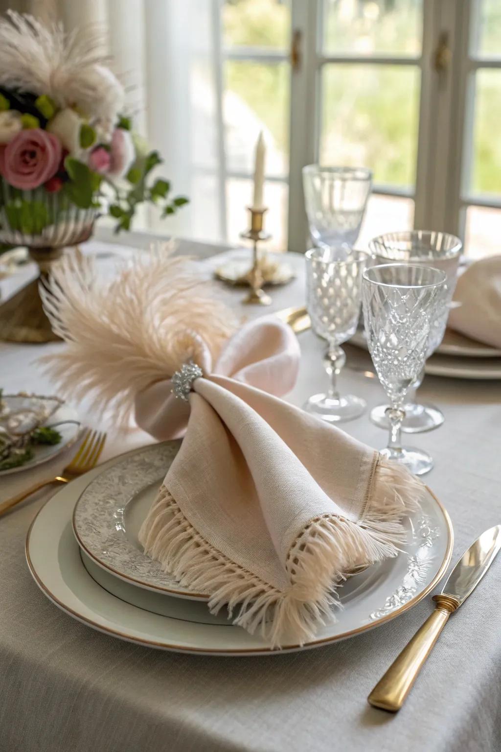 A cloth with a feathery border shape, building a soft and opulent look on your table.