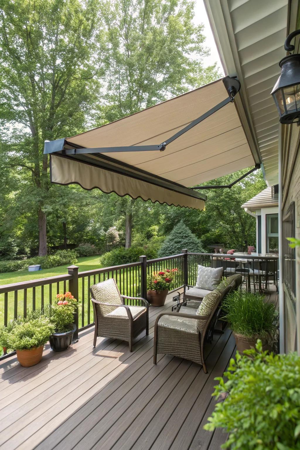 A retractable canopy provides adaptable seclusion and shade.