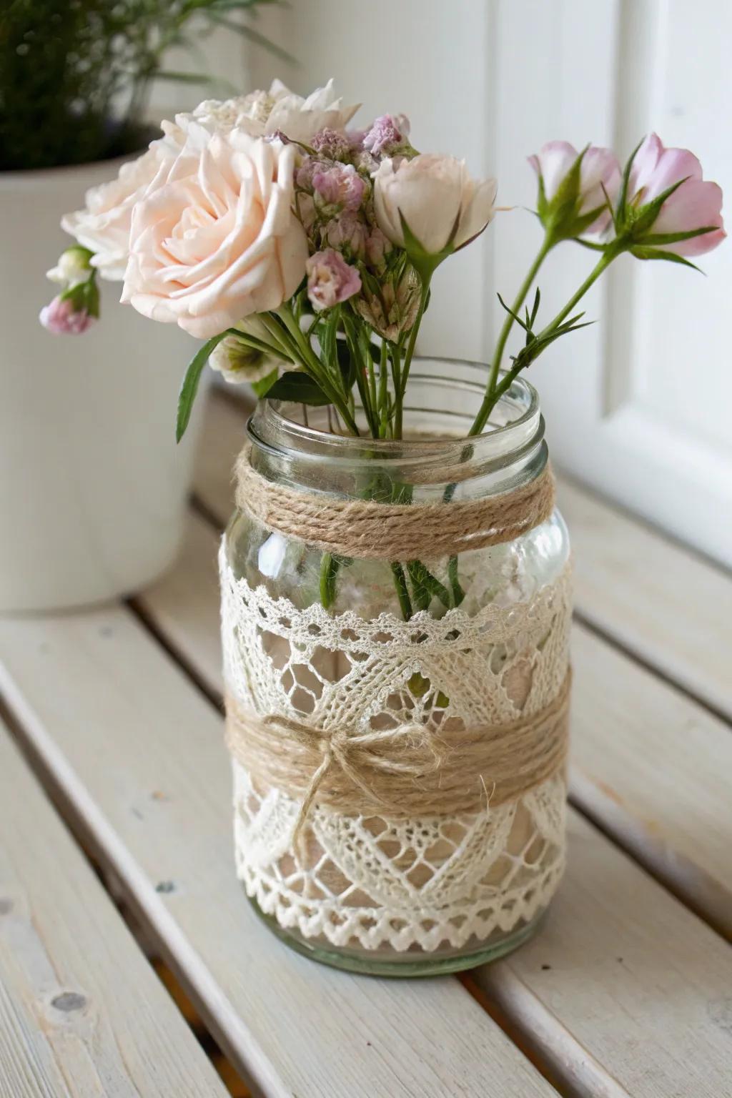 Embrace vintage charm with this beautifully decorated jar, a perfect blend of simplicity and elegance for your home.