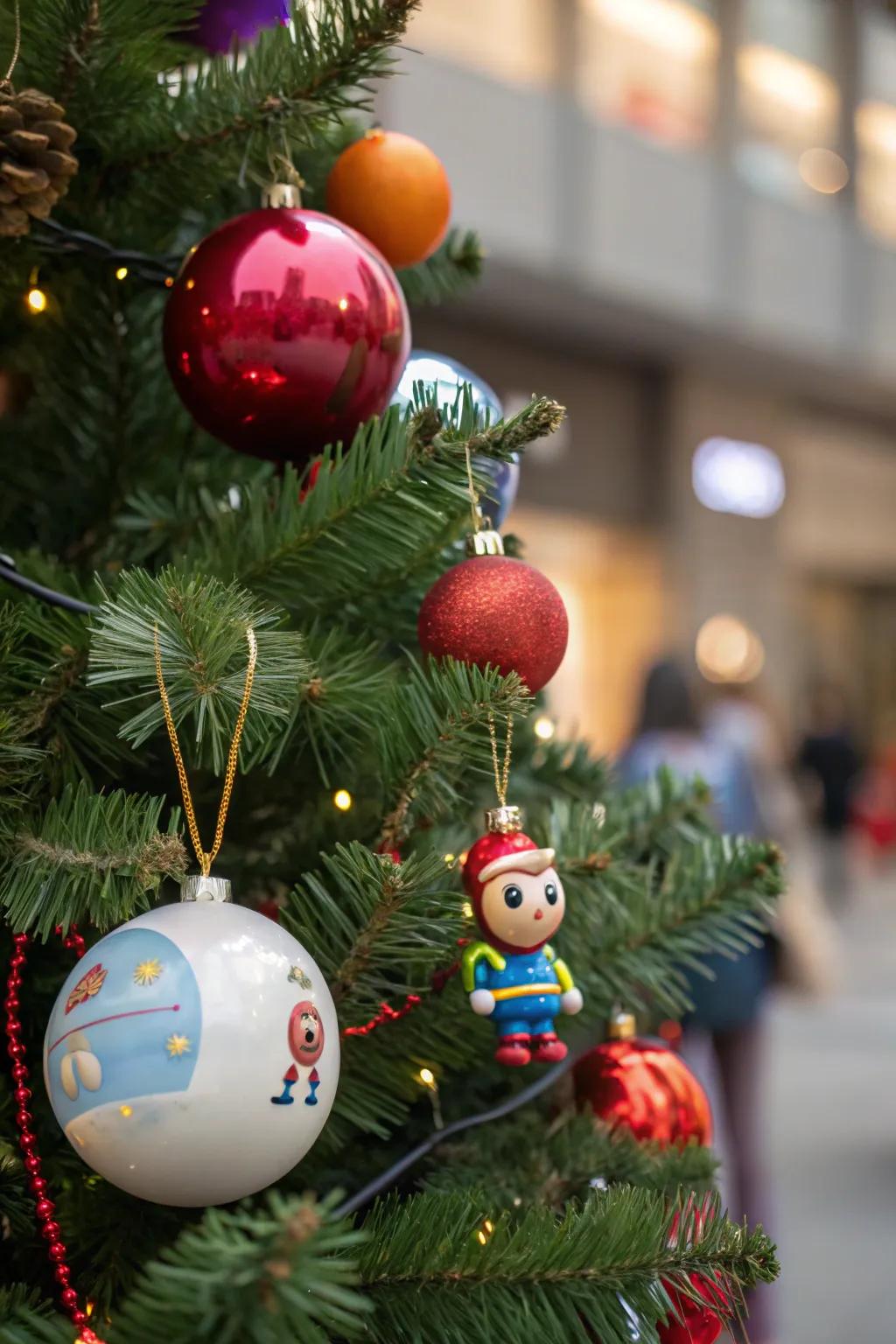 Unique adornments that infuse your tree with playfulness