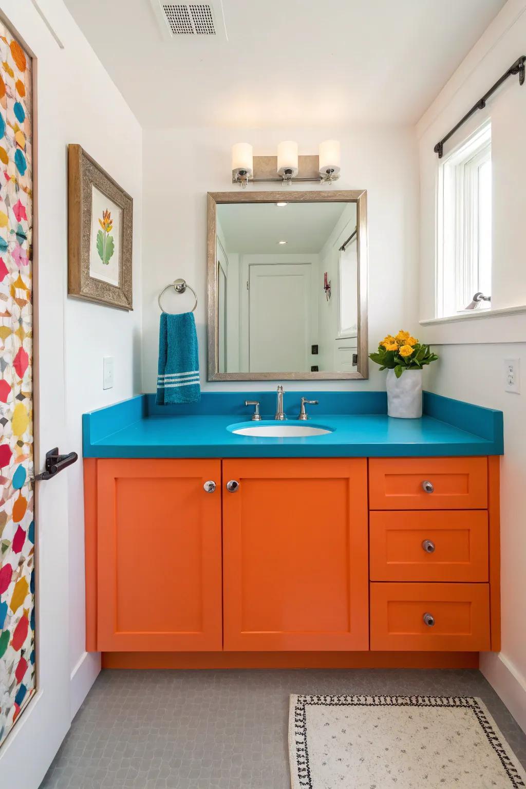 Contrasting vividly colored cabinetry injects charm into this guest bathroom.