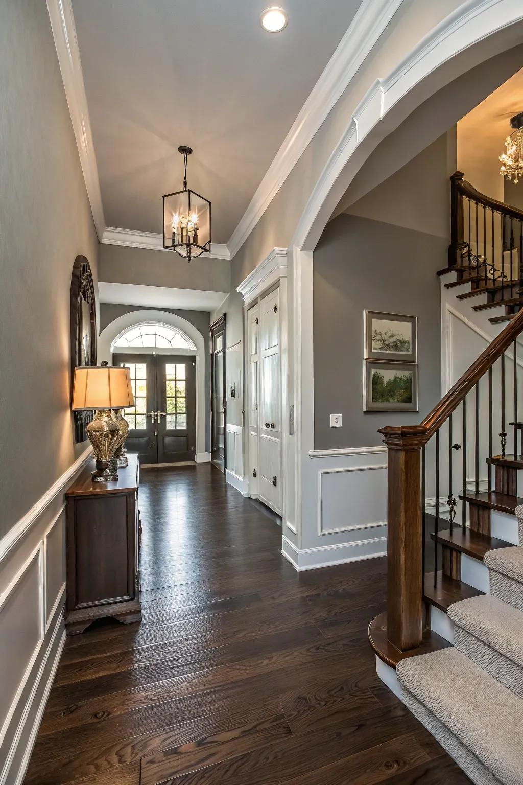 Striking skirting boards add both style and protection.