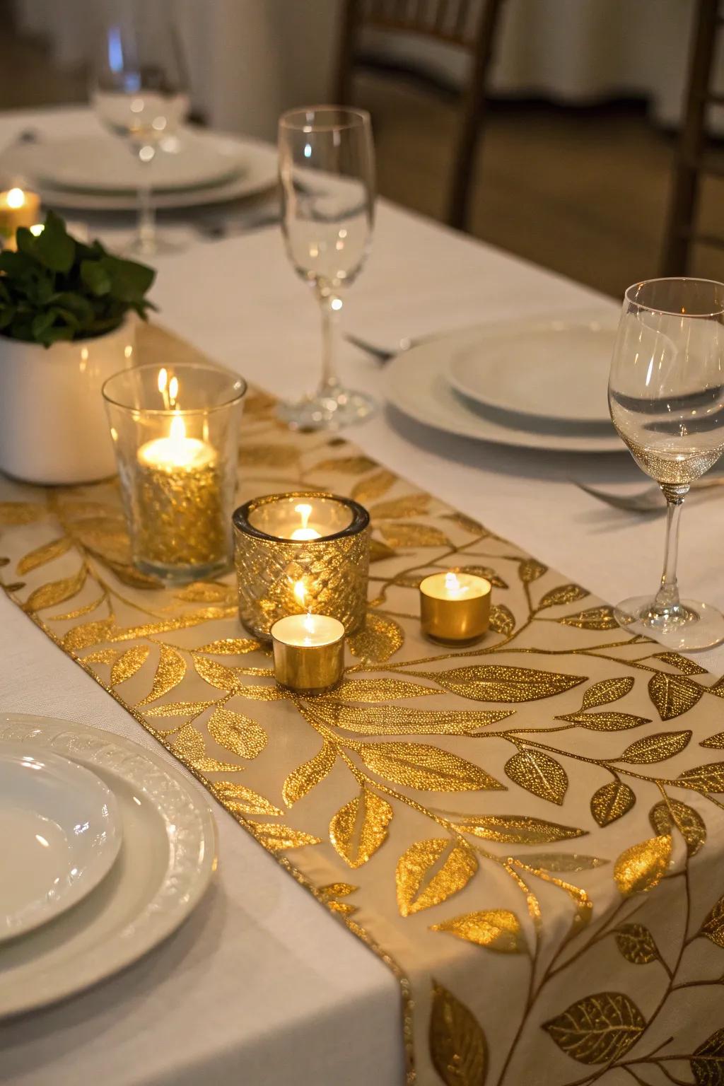 Undeniably sophisticated through a gilded leaf table runner.