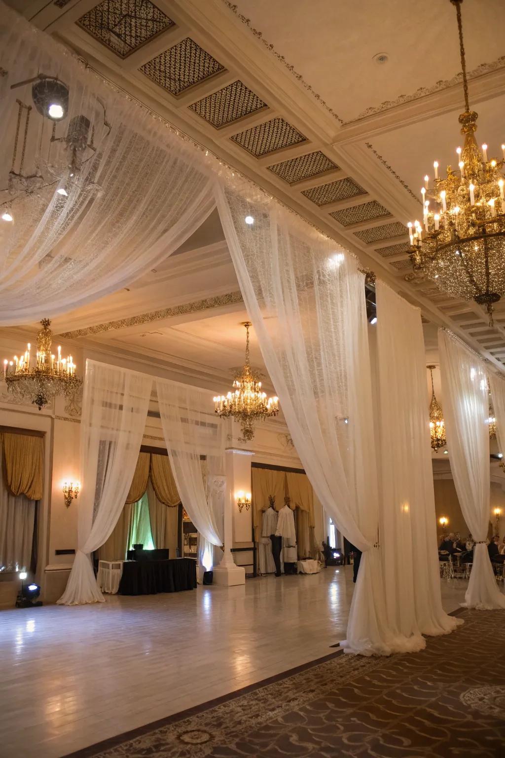 Reinvent the space using stunning cloth ornaments.