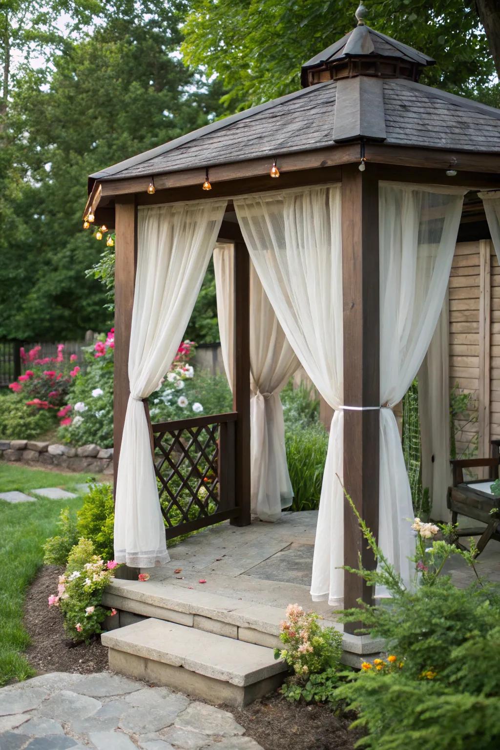 Seclusion drapes provide flexibility and seclusion.