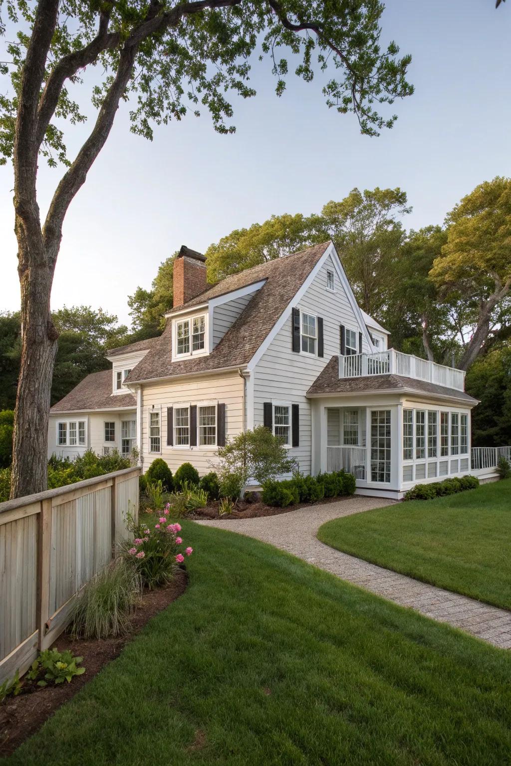 Upper-level addition harmonizing with original design