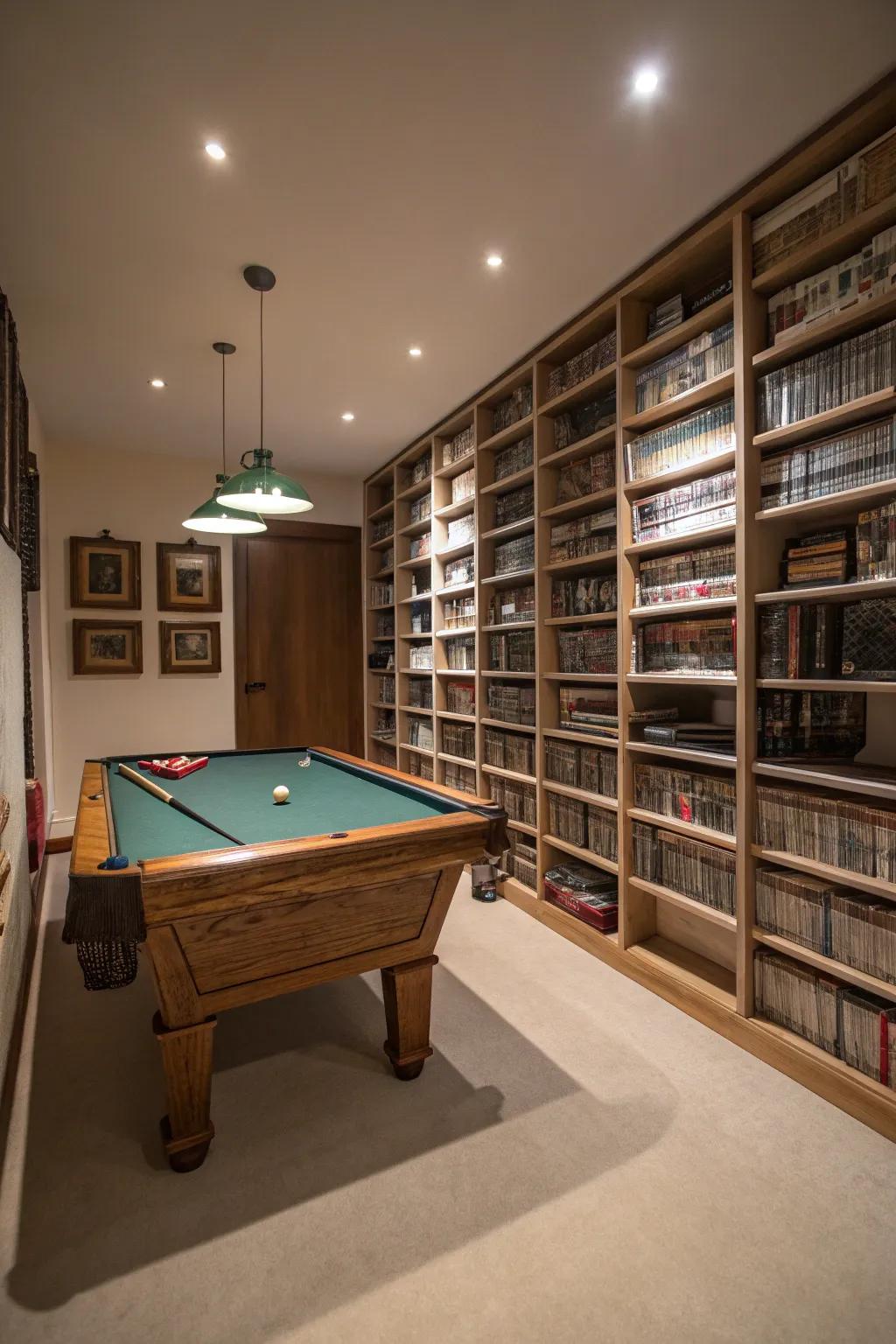 High decor elements make the small pool room feel taller and more open.